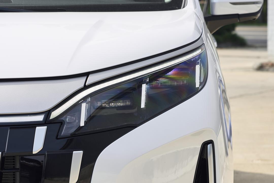 BYD M9 2026, фото 12