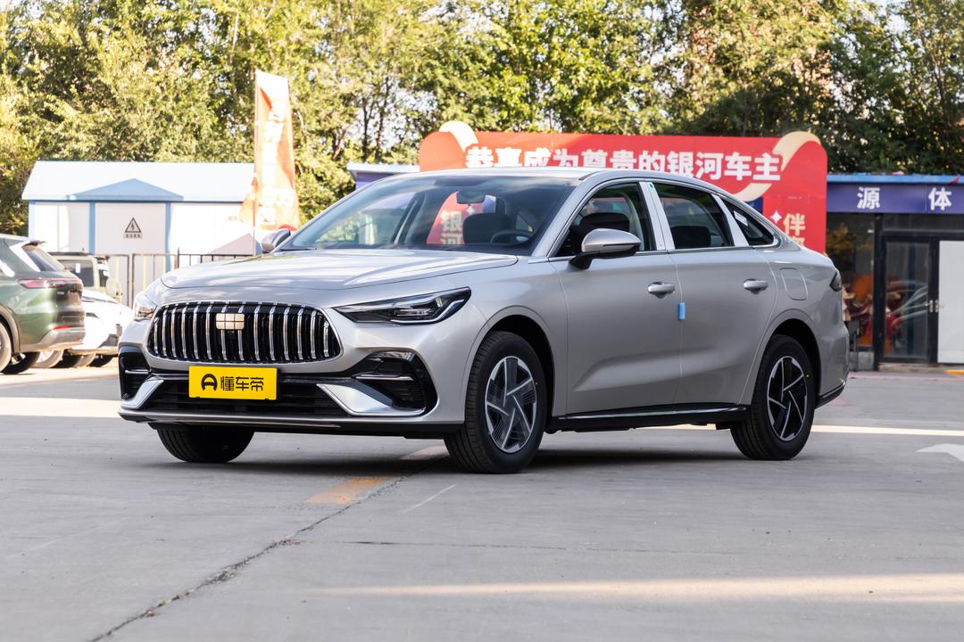 Geely Starlight 6