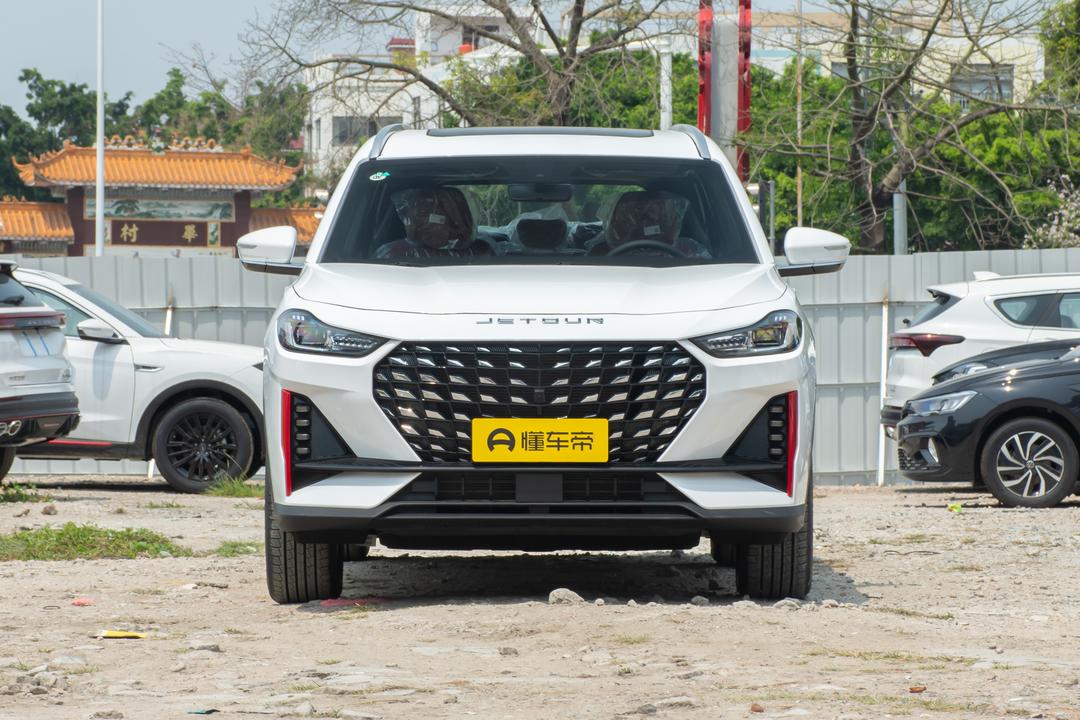 Jetour X70 PLUS 2026, фото 2