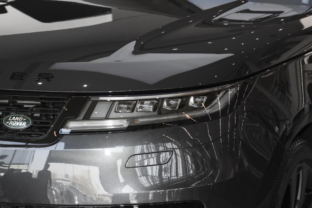 Land Rover Range Rover Sport 2026, фото 12