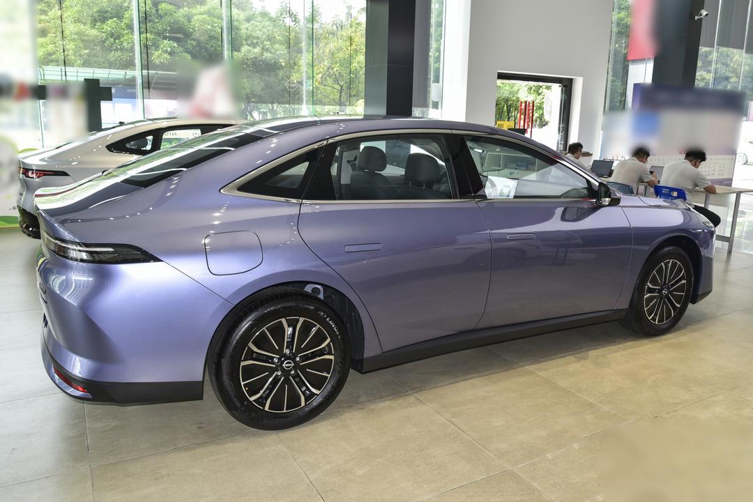 Nissan N6 2026, фото 8