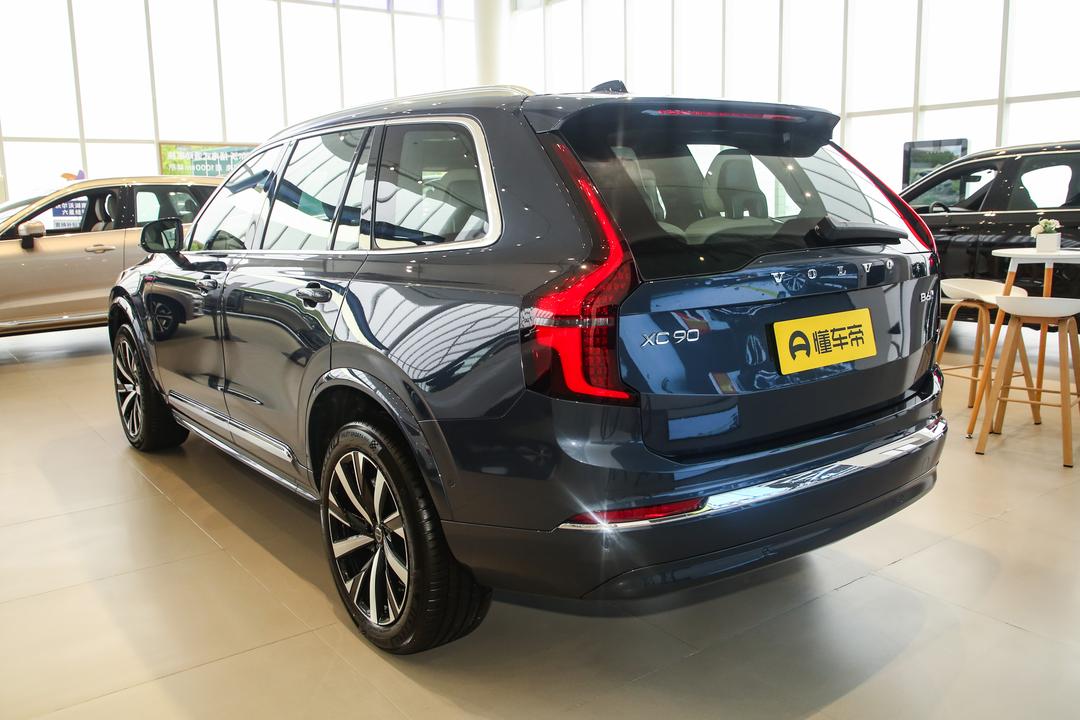 Volvo XC90 2026, фото 5