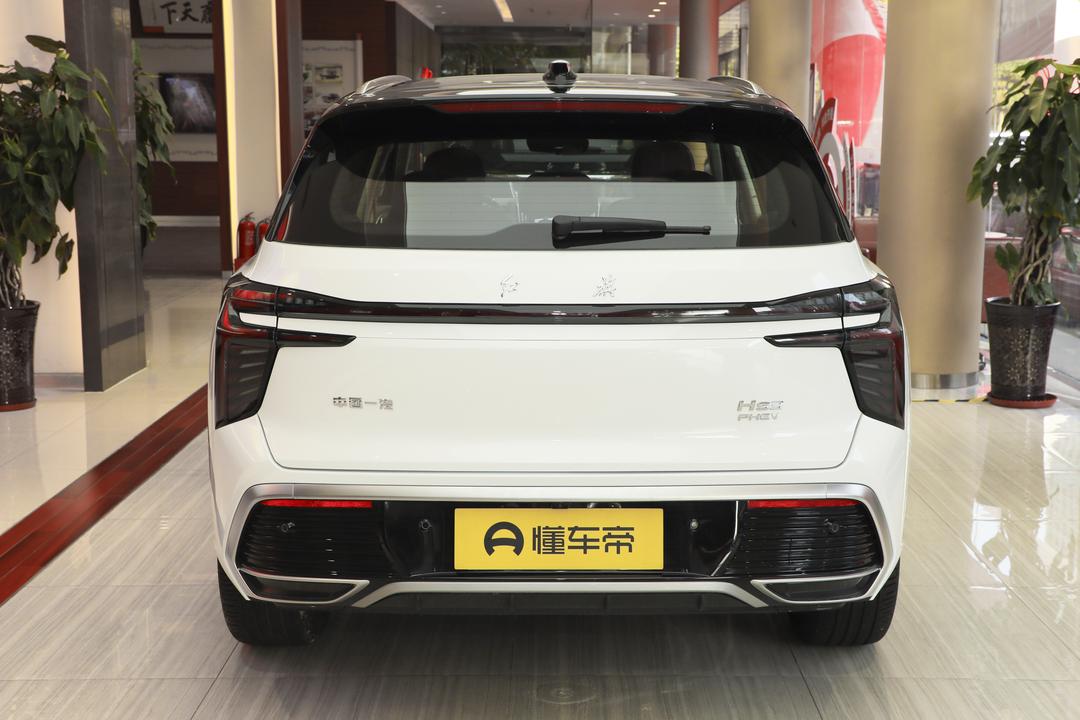 Hongqi HS3 PHEV 2026, фото 6