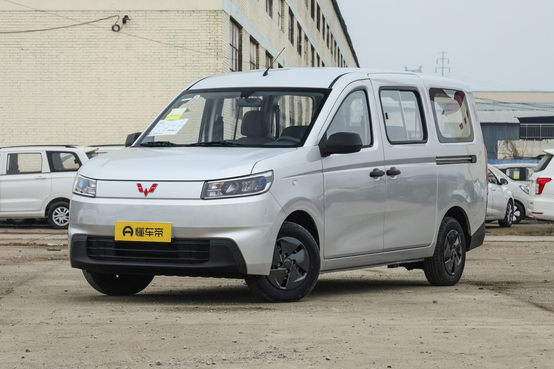 Wuling Rongguang EV