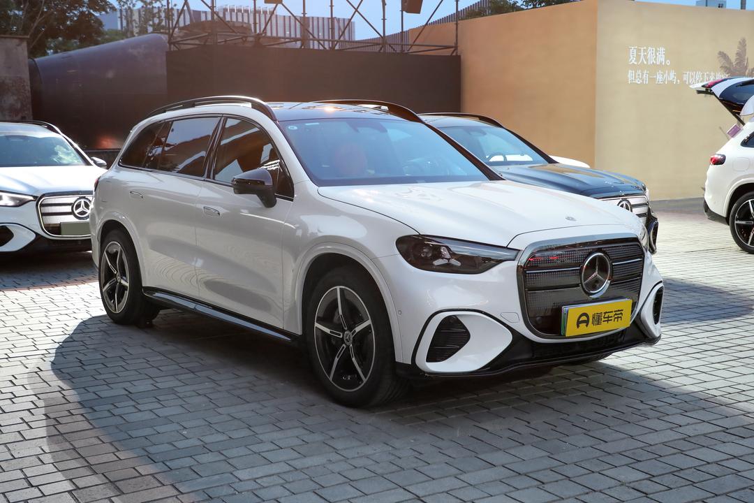 Mercedes-Benz GLC EV 2026, фото 3