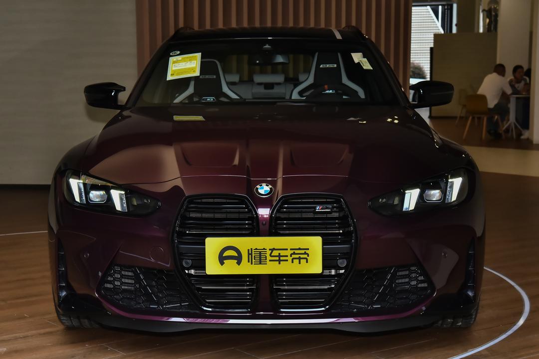 BMW M3 2026, фото 12