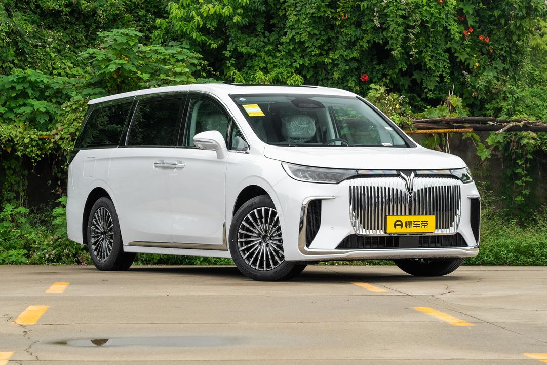 Voyah Dream PHEV 2026, фото 3