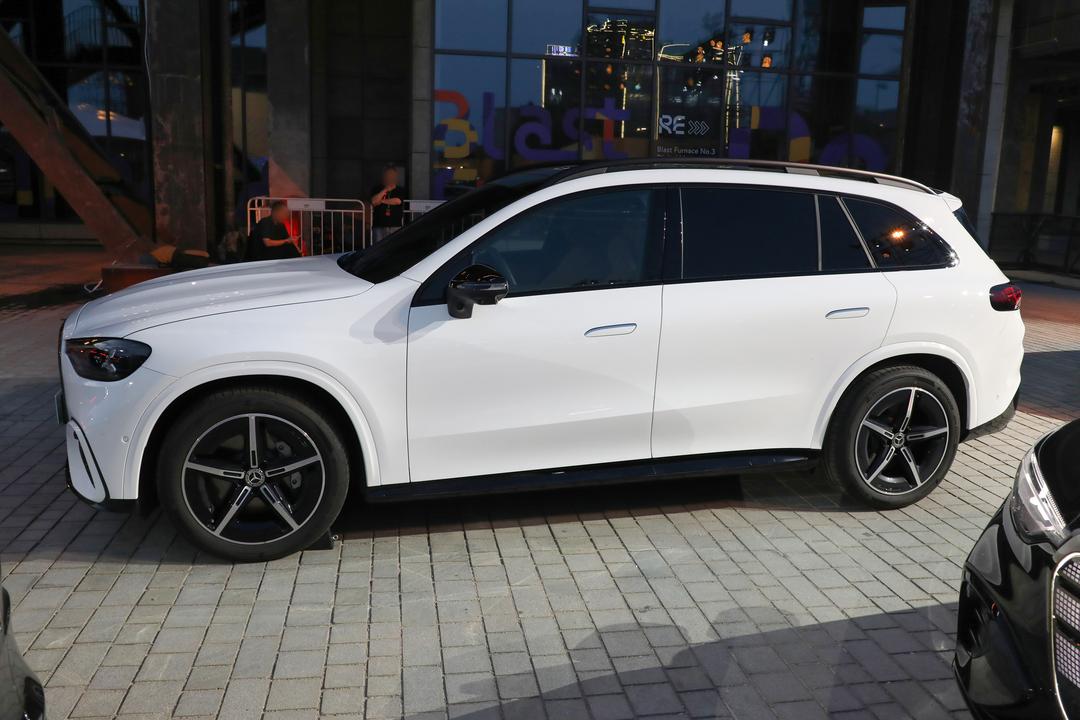 Mercedes-Benz GLC EV 2026, фото 4