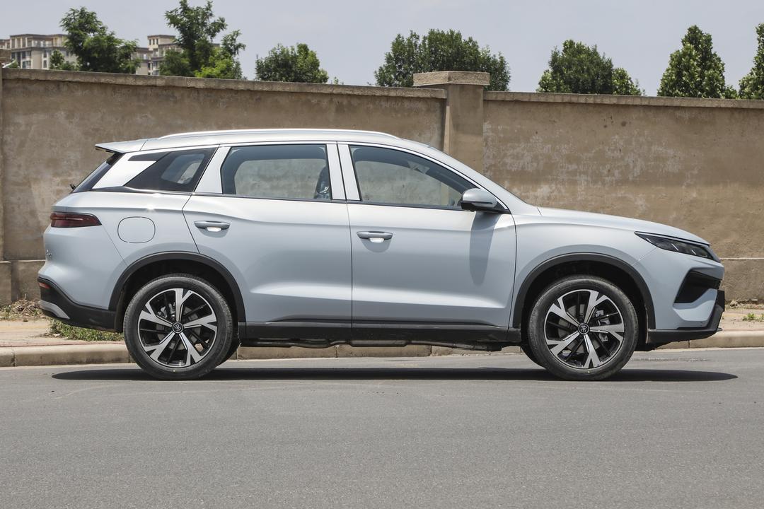 BYD Song Pro DM 2026, фото 8