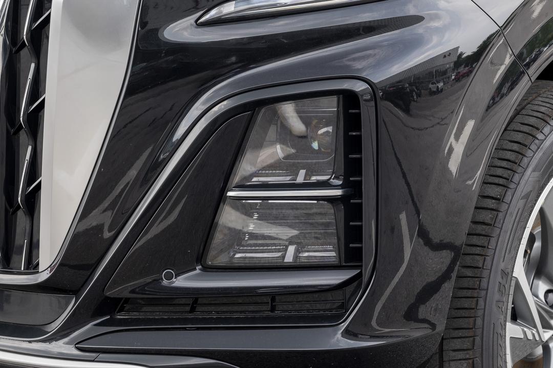 Hongqi HS3 PHEV 2026, фото 13