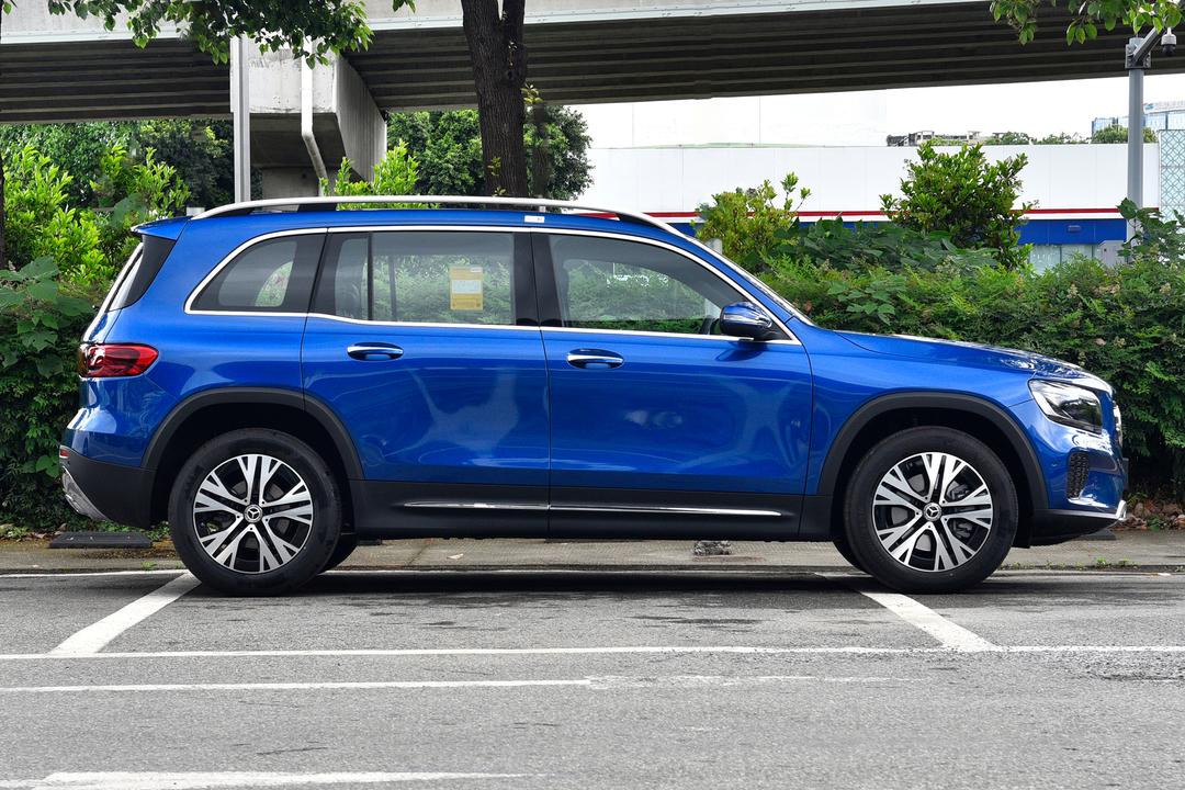 Mercedes-Benz GLB 2026, фото 8