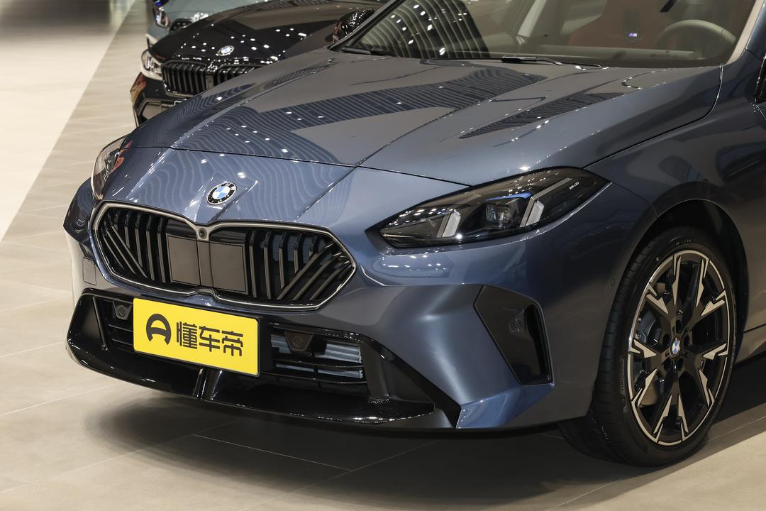 BMW 2 Series 2026, фото 9