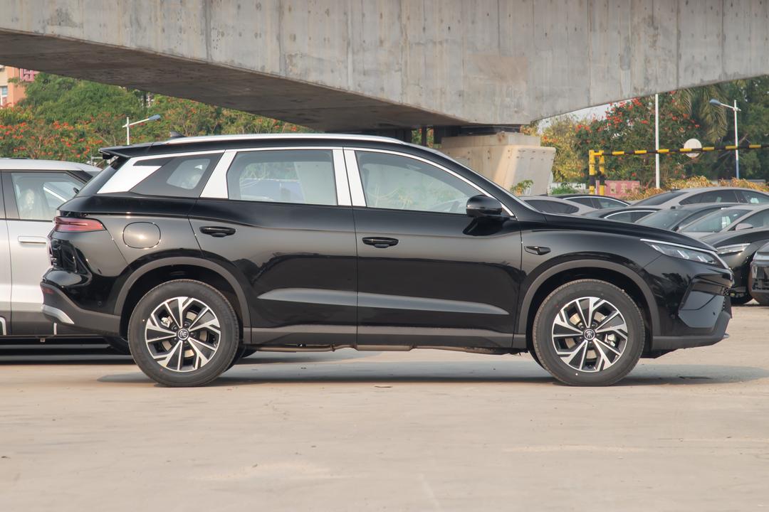 BYD Song Pro DM 2026, фото 8