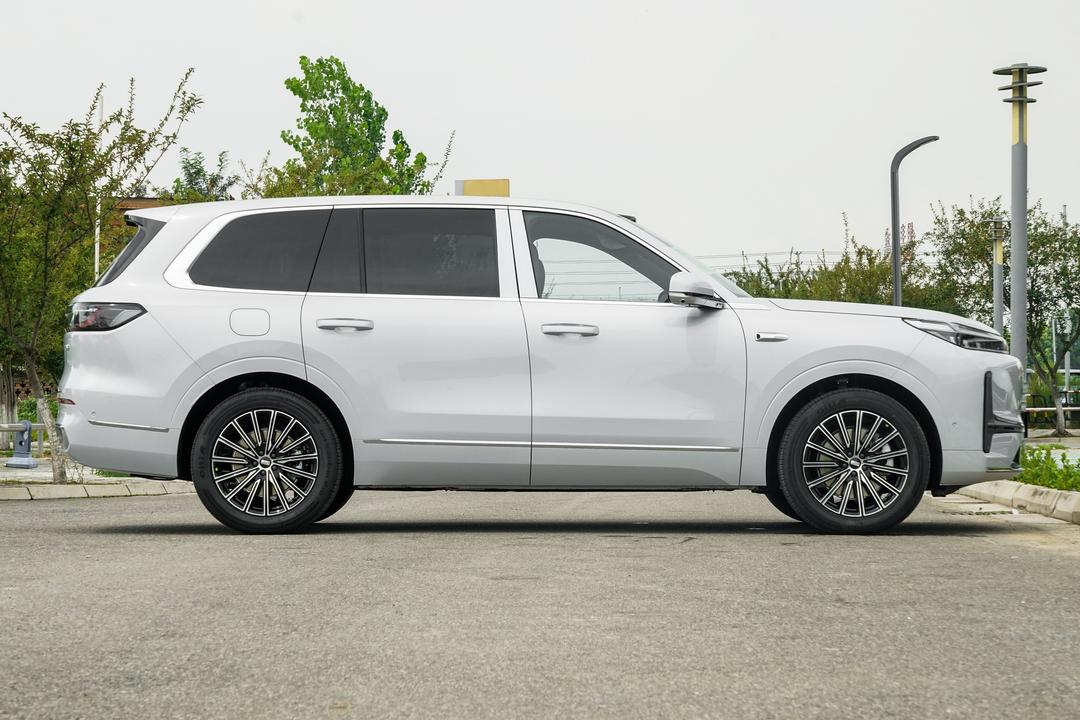 Geely Galaxy M9 2026, фото 8