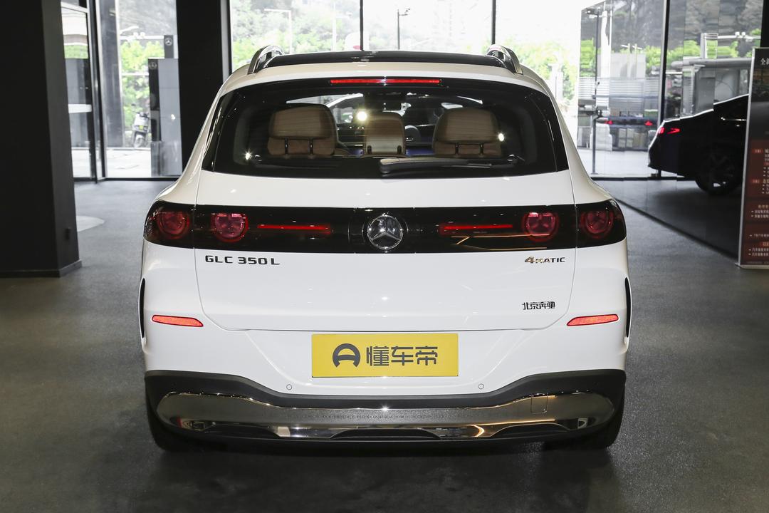 Mercedes-Benz GLC EV 2026, фото 6