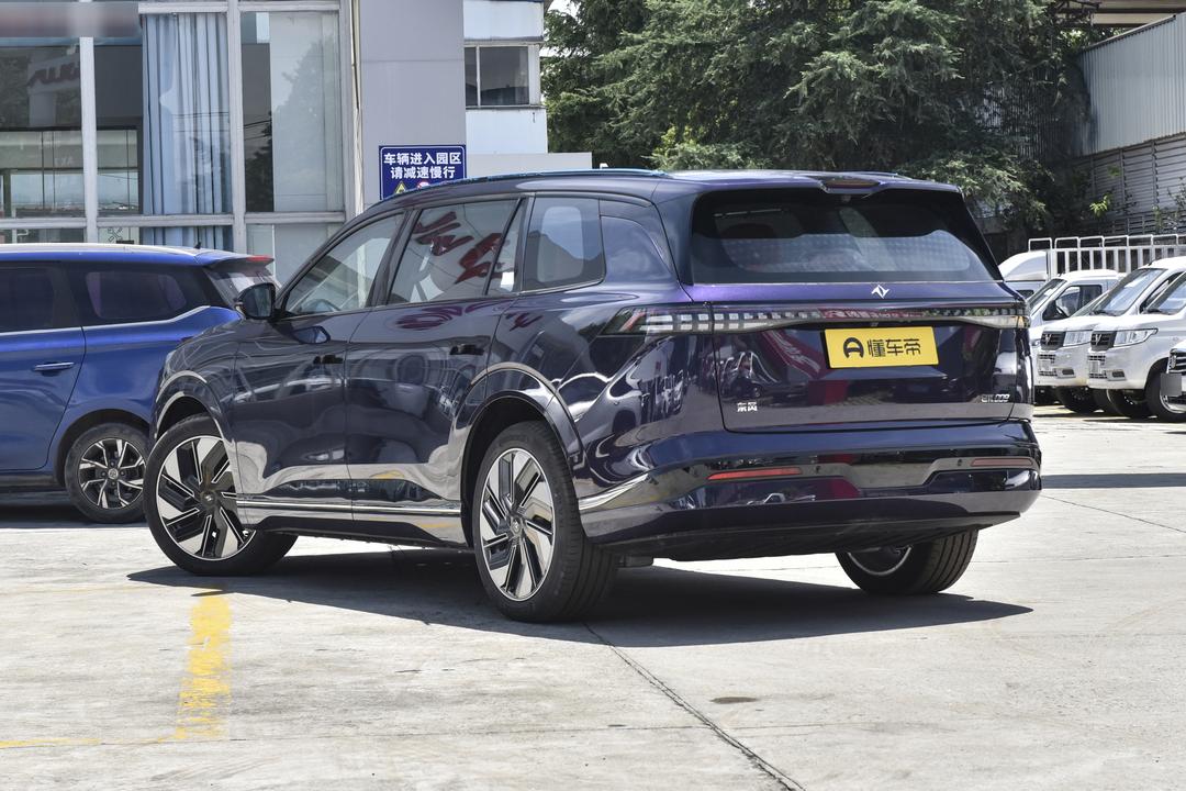 Dongfeng Yipai 008 2026, фото 5