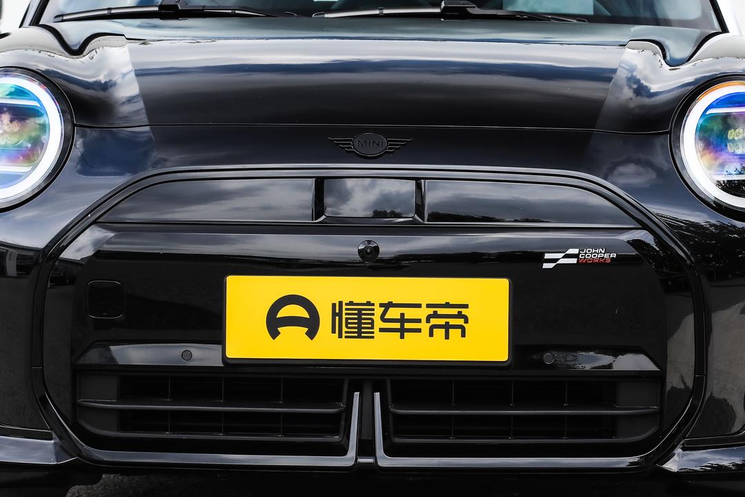 MINI JCW EV 2026, фото 10