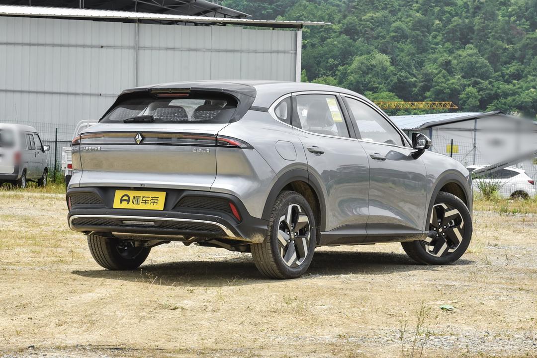 Baojun Yunhai PHEV 2026, фото 7