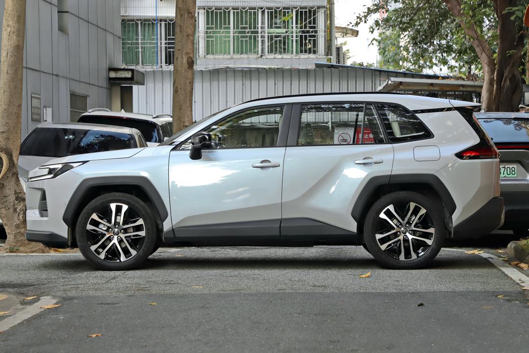 Toyota Wildlander 2026, фото 4