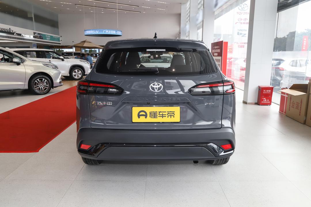 Toyota Frontlander 2026, фото 6