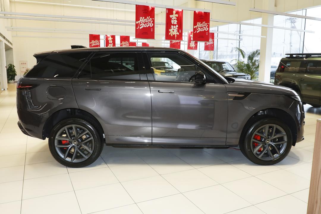 Land Rover Range Rover Sport 2026, фото 8