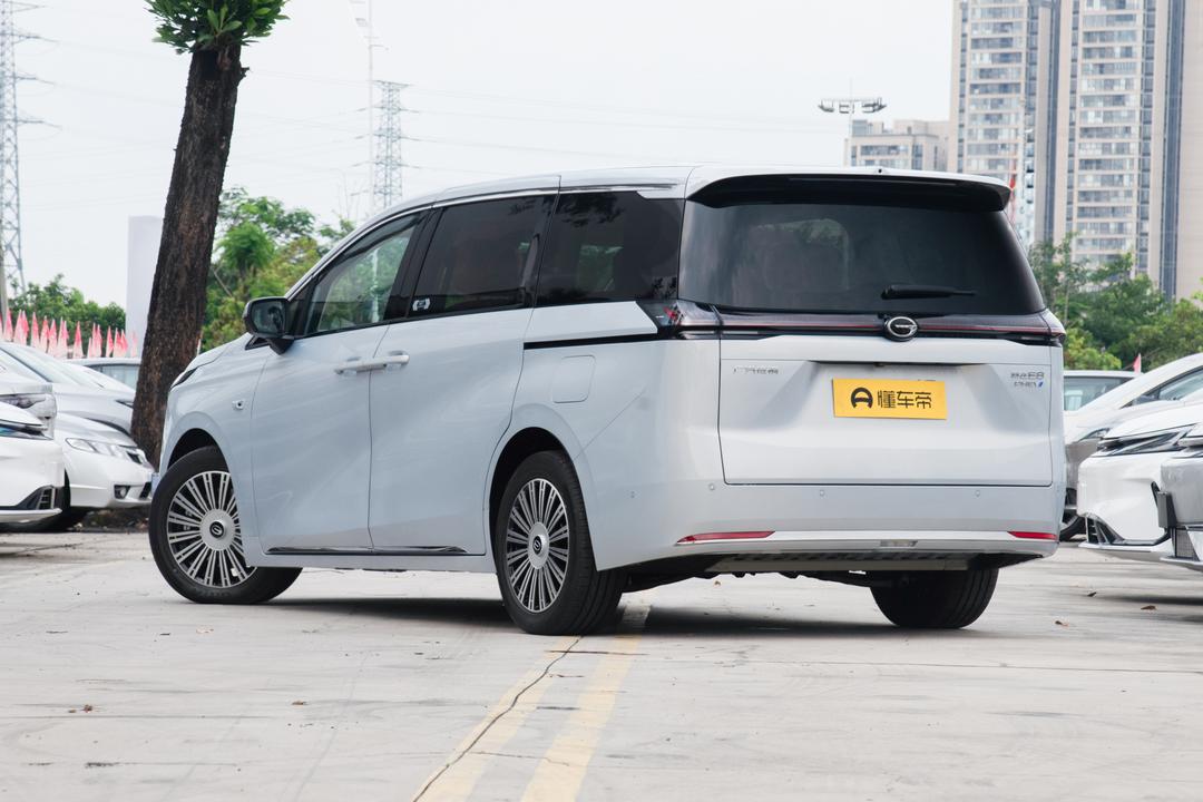 GAC E8 PHEV 2026, фото 5