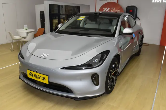 IM L6 2026 — купить из Китая под заказ