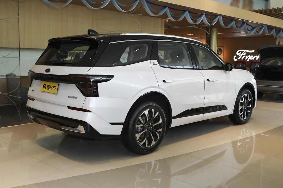 Ford Edge 2026, фото 6