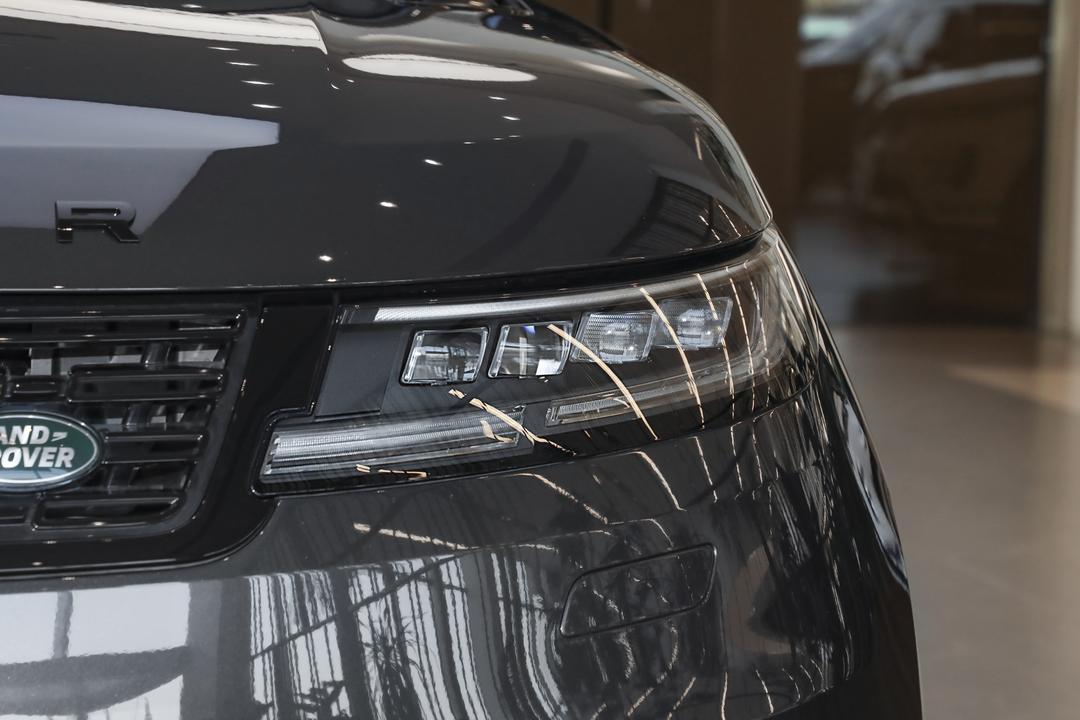 Land Rover Range Rover Sport 2026, фото 10