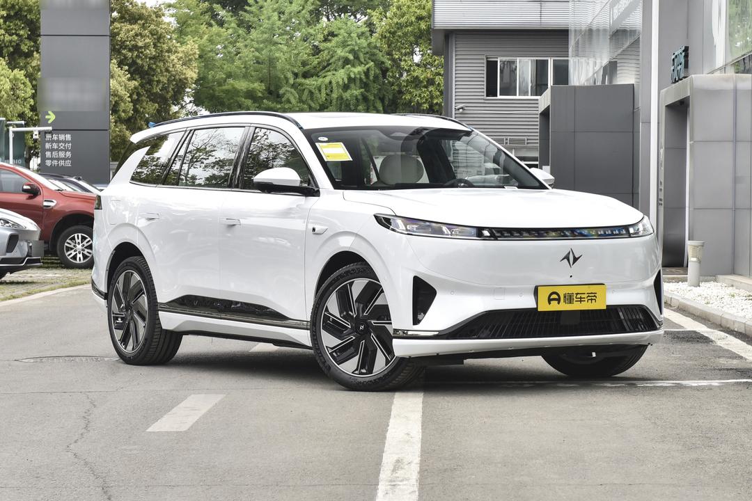Dongfeng Yipai 008 2026, фото 3