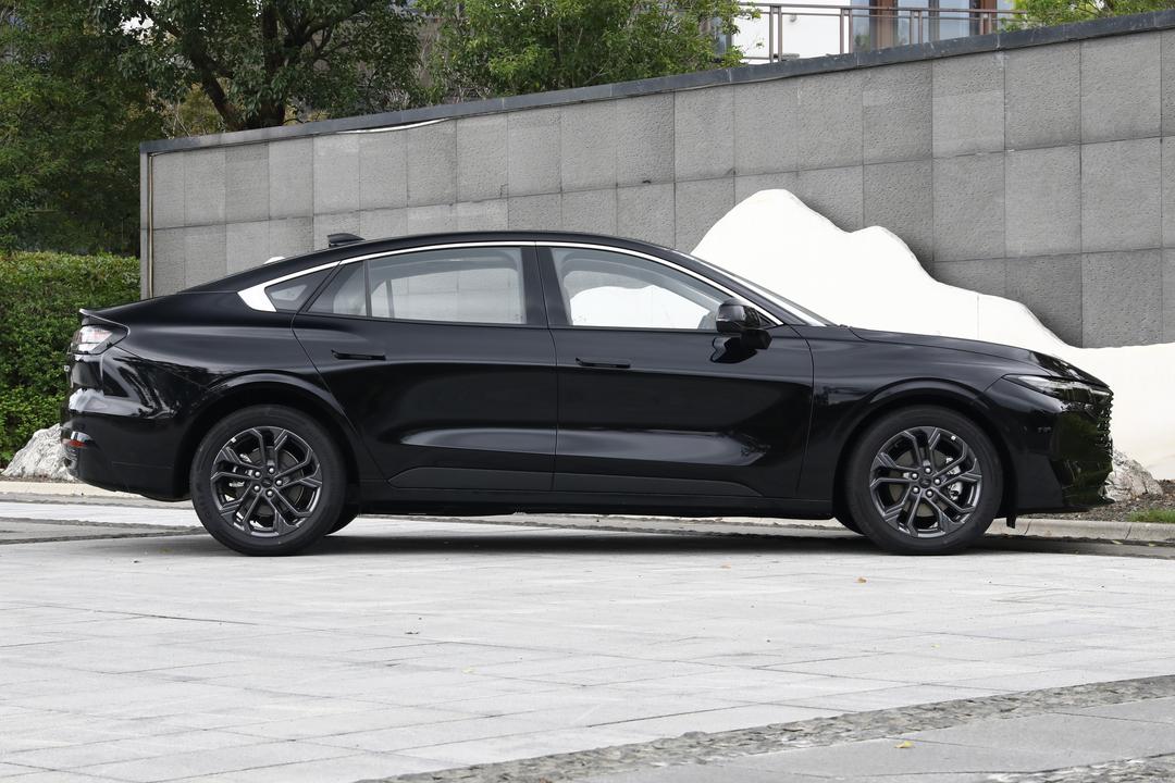 Ford Mondeo 2026, фото 8