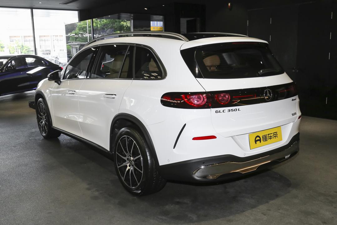 Mercedes-Benz GLC EV 2026, фото 5