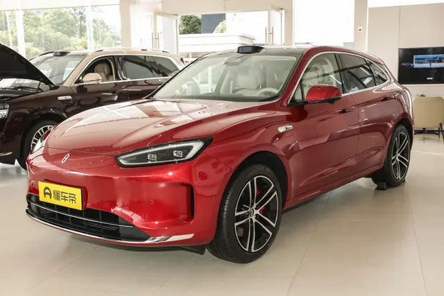 AITO M5 2026 — купить из Китая под заказ