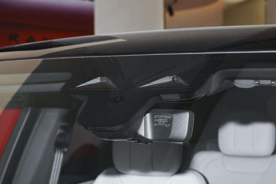 Land Rover Range Rover Sport 2026, фото 14