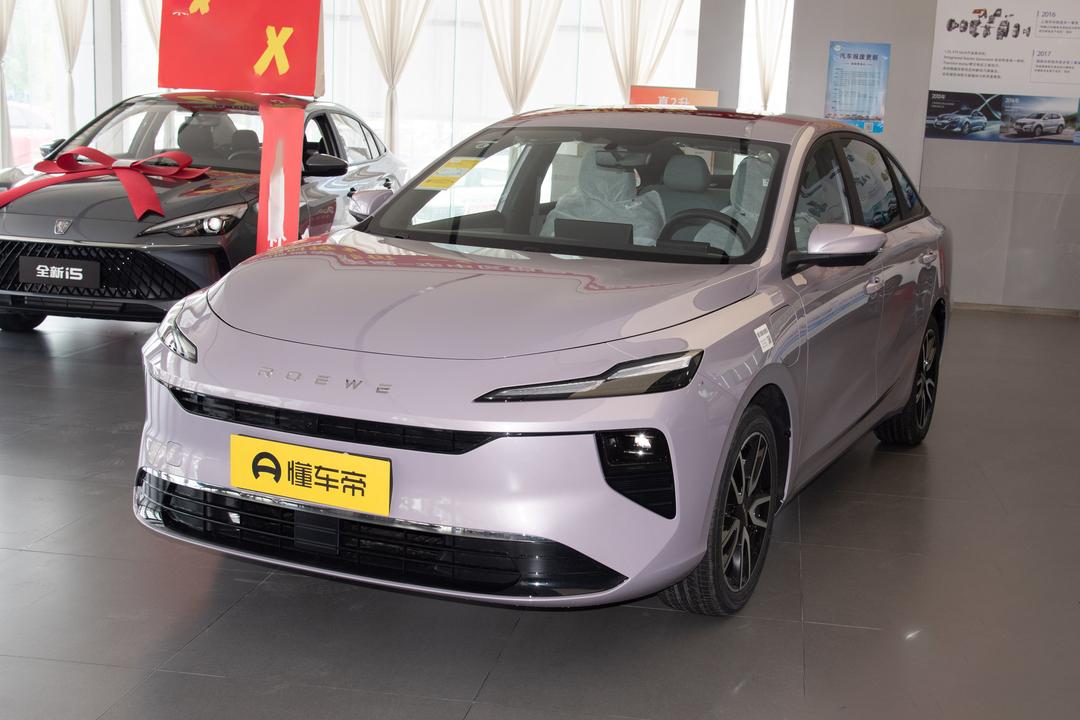 Roewe D6