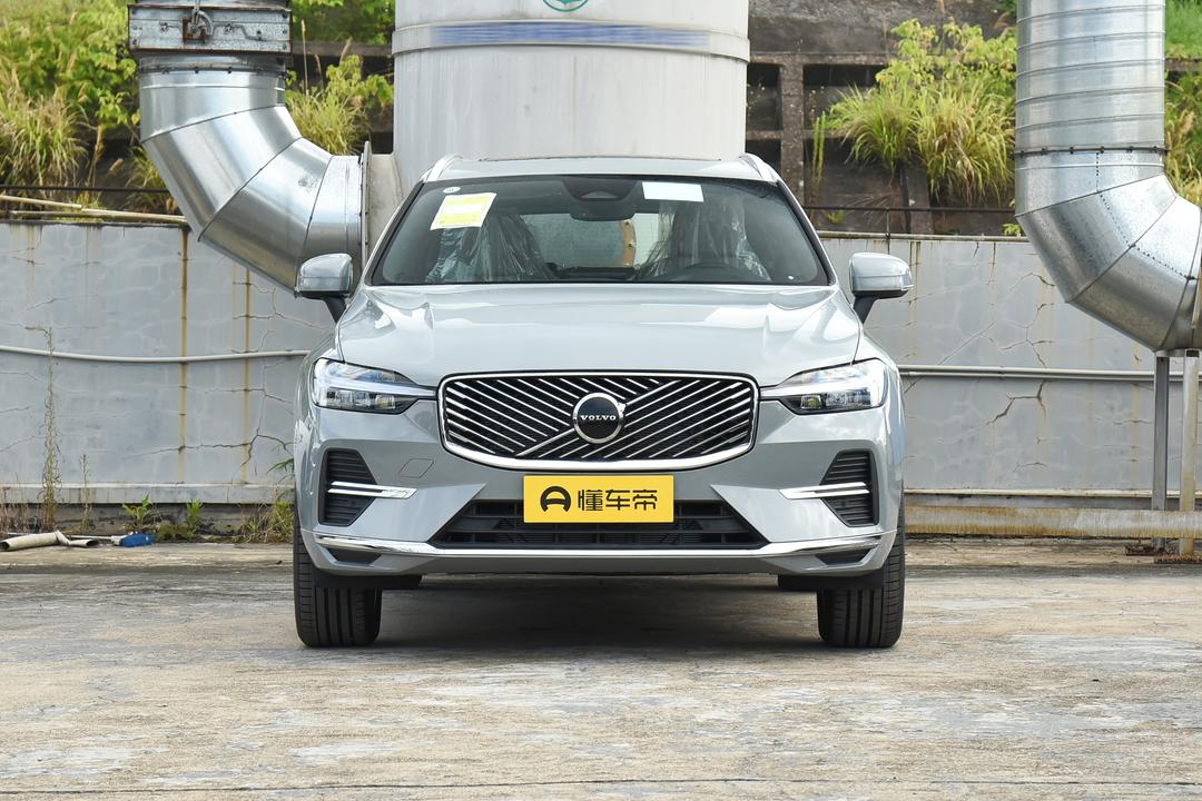Volvo XC60 2026, фото 2