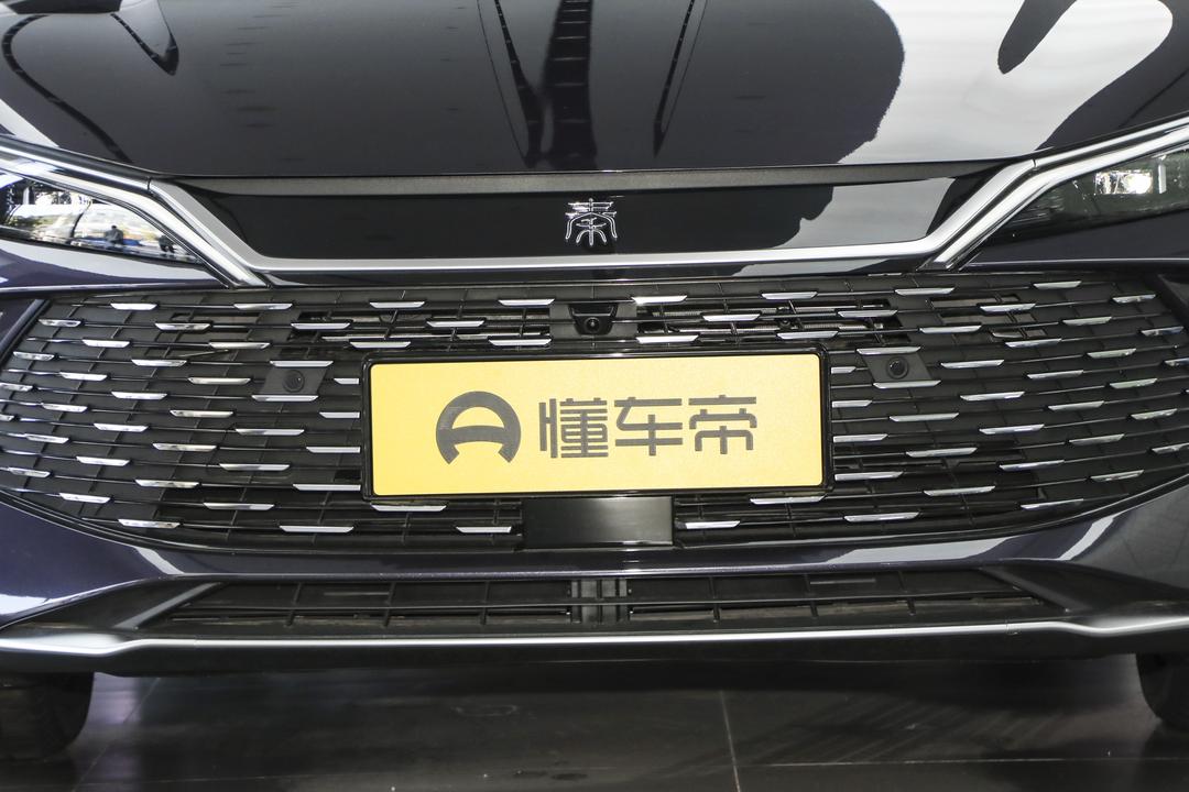 BYD Qin L DM 2026, фото 10