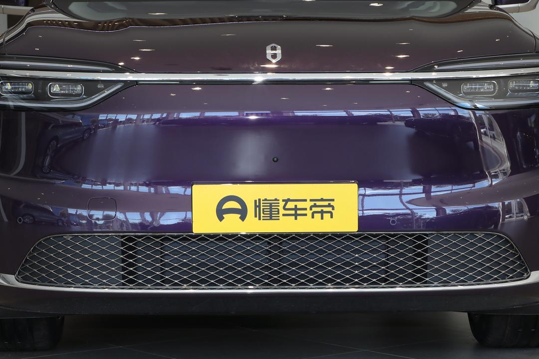 AITO M7 2026, фото 10