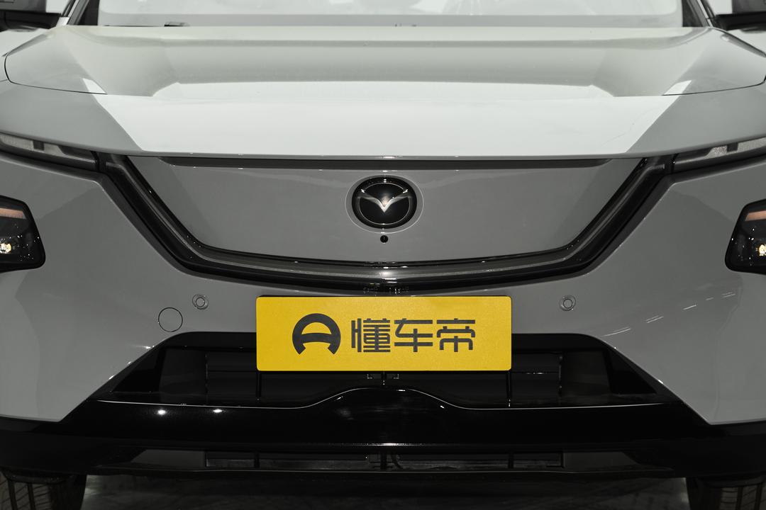 Mazda EZ-60 2026, фото 10