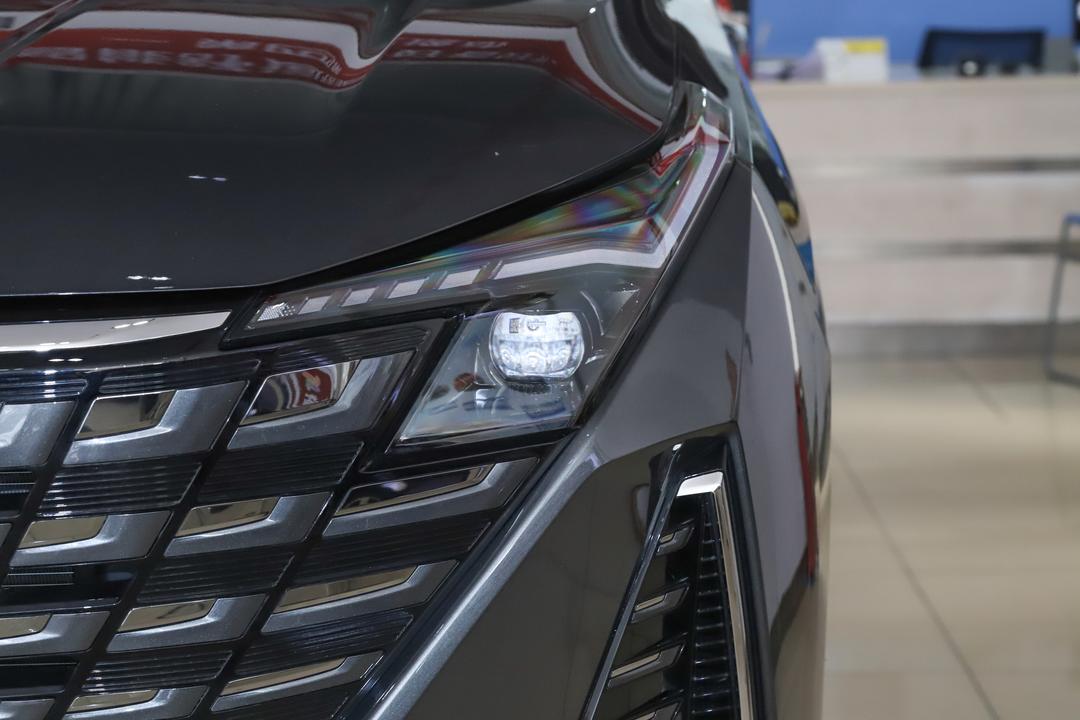 Changan UNI-Z 2026, фото 11