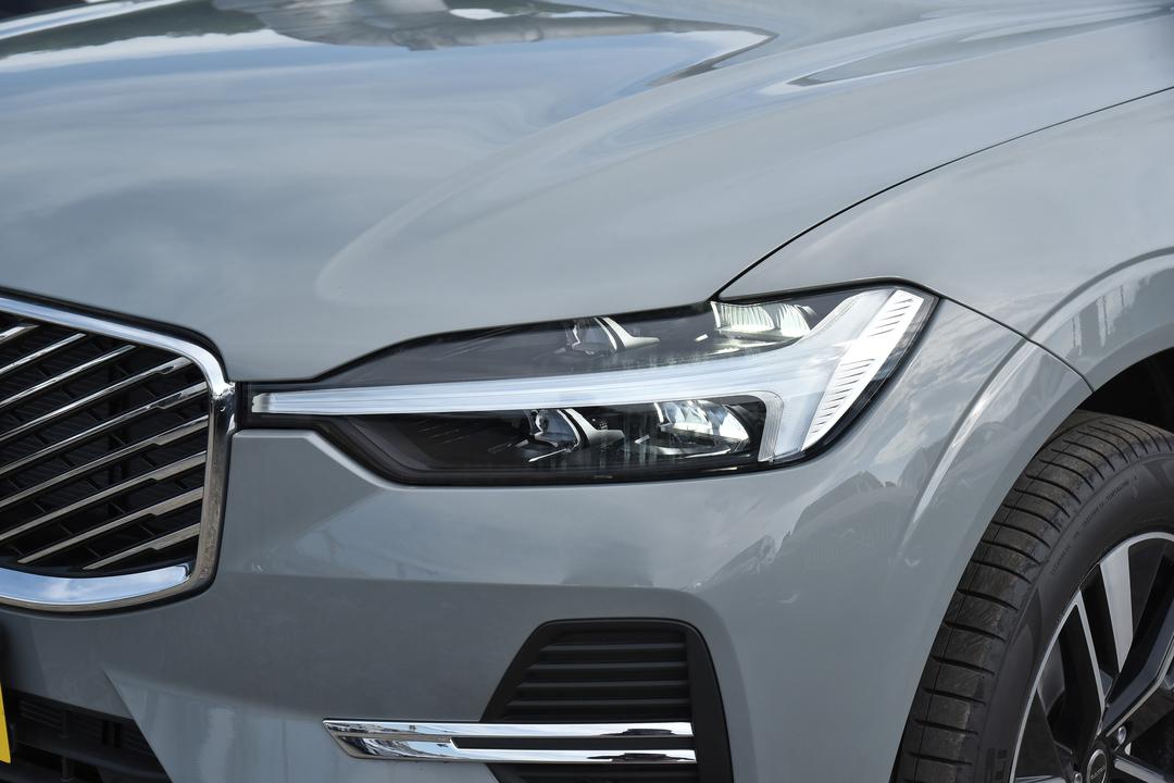 Volvo XC60 2026, фото 14