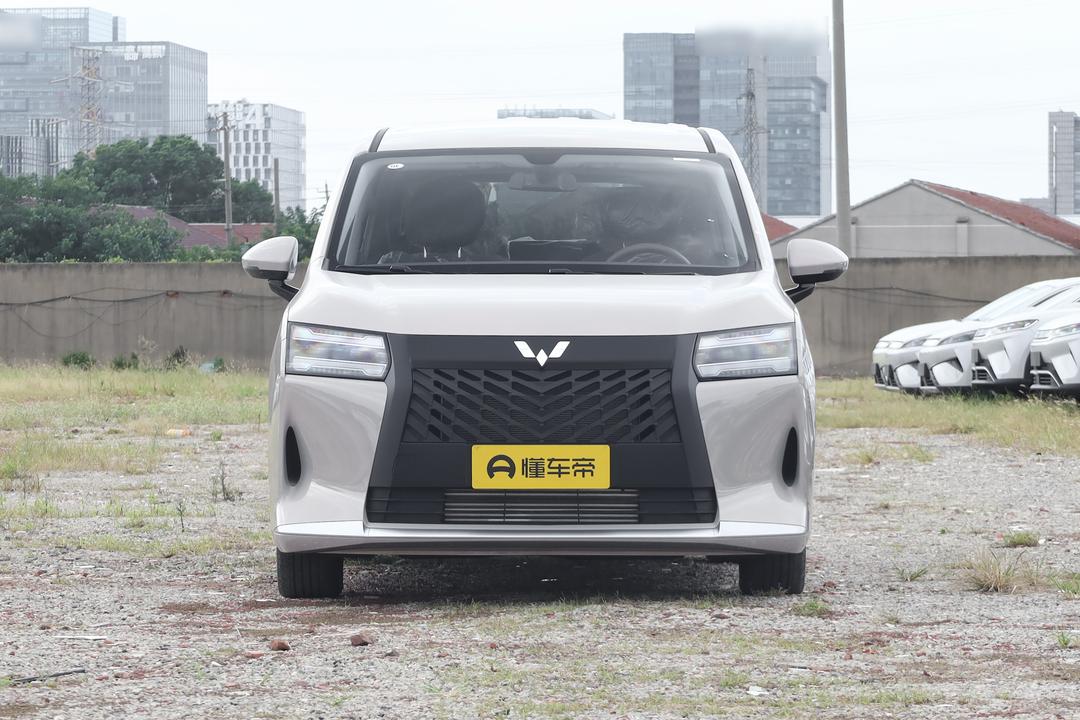 Wuling Xingguang 730 2026, фото 2