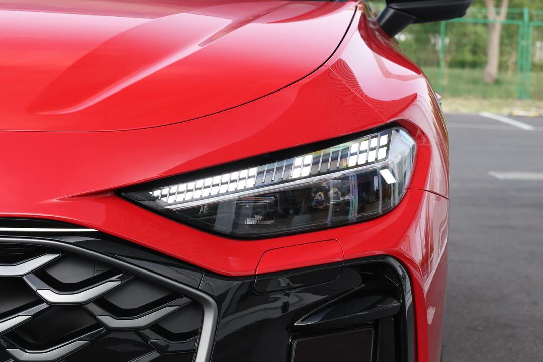 Audi A5L Sportback 2026, фото 12