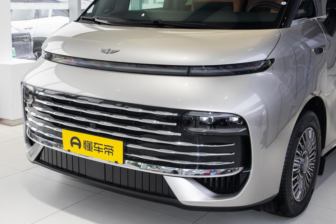 Geely V900 2026, фото 7