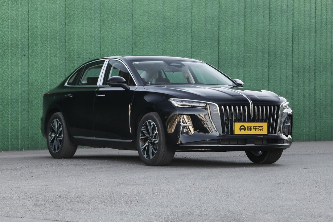 Hongqi H5 PHEV 2026, фото 3