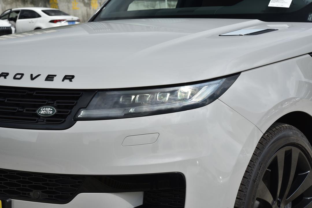 Land Rover Range Rover Sport 2026, фото 14