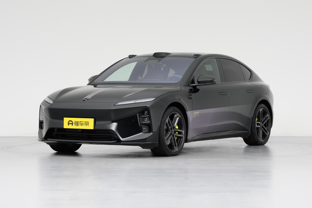NIO ET5