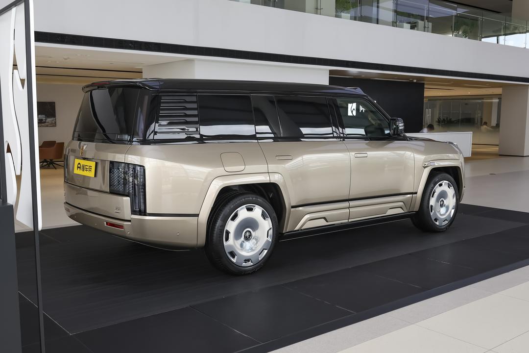 BYD U8L 2026, фото 7