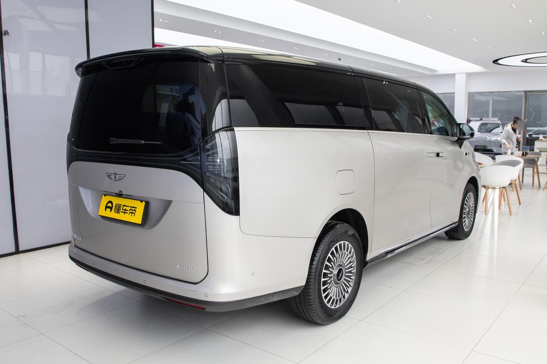 Geely V900 2026, фото 6