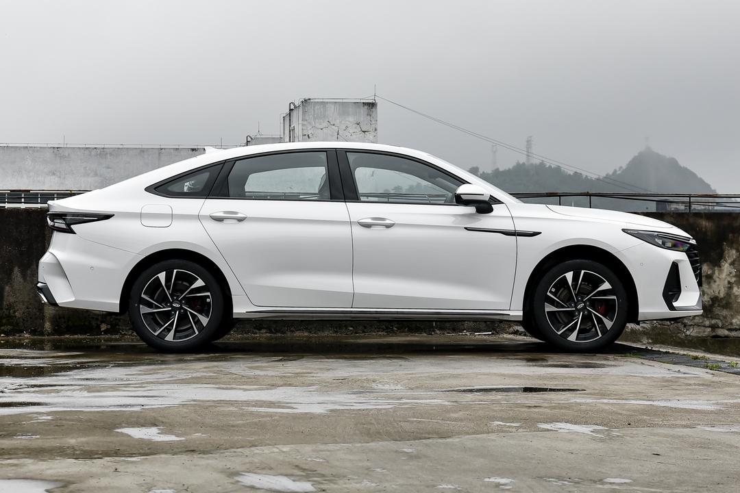 Chery Arrizo 8 2026, фото 8